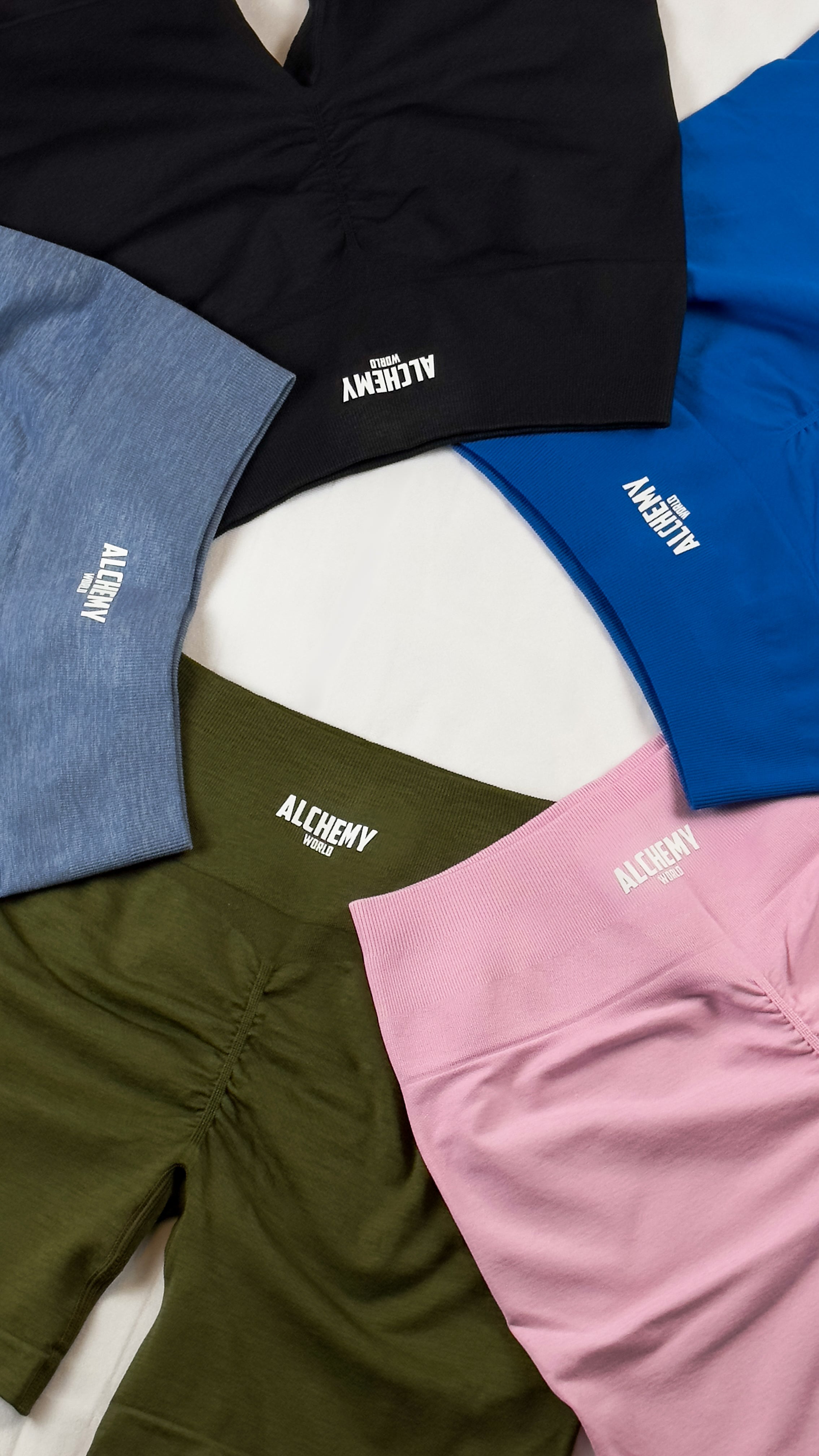 SEAMLESS COMPRESSION SHORTS